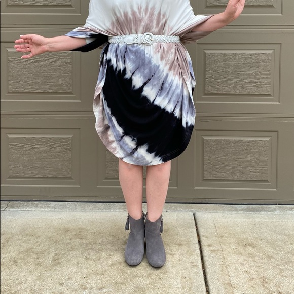 NWT Young Fabulous Broke poncho tie- dye Maxi Dress Medium Cape Collar - Picture 5 of 14